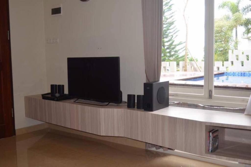 Villa Agro Kusuma Pinus R7 Batu  Buitenkant foto